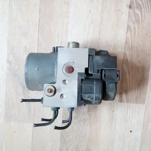 ABS Peugeot 406 2.0HDI ref. BOSCH 0 273 004 270