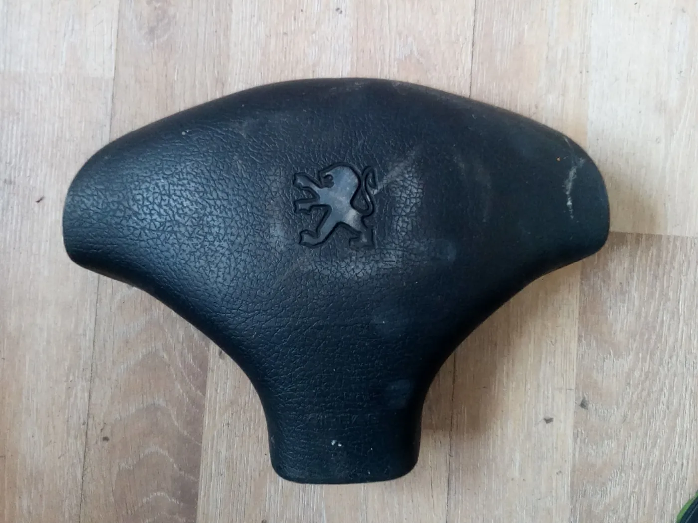 Airbag Peugeot 306 STYLE 1.6I ref. 96261047ZL