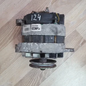 Alternador Renault B-90 ref. 2541324