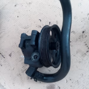 Bomba de dirección Ford FOCUS 1.8TDDI ref. HBD-FX/ 0A D26 12