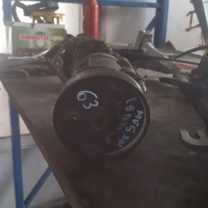 Bomba de dirección Renault MEGANE COUPE 1.9DTI ref. 7700417308/7700415198