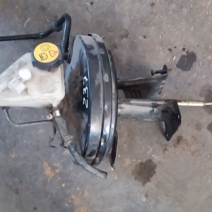 Bomba de frenado Ford COUGAR 2.5