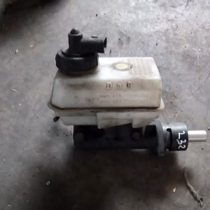 Bomba de frenado Renault LAGUNA ref. 7700823485