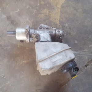 Bomba de frenado Renault RENAULT ref. 77 00 417 649
