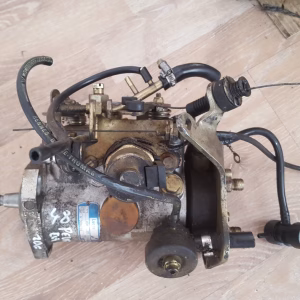 Bomba de inyección Peugeot 206 ref. R8443B941A / 208274 DKF