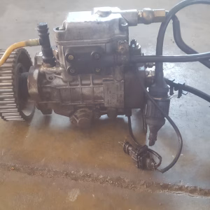 Bomba de inyección Renault MEGANE COUPE 1.9DTI ref. 0 460 414 988 / 7700110395