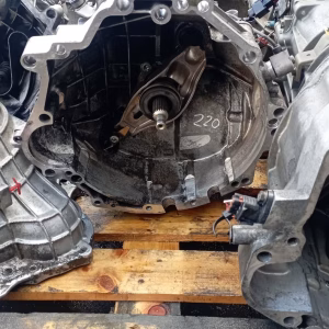 Caja de cambios Audi A6 SLINE 3.0 ref. 4660010590