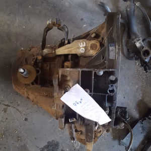Caja de cambios Citroen BERLINGO/BX/XANTIA/XSARA/PEUGELOT 206 ref. 5FG BE3
