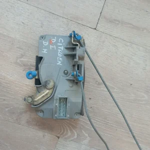 Cerradura Citroen XANTIA delantera izquierda