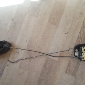 Cerradura Citroen XSARA 1.9TD delantera izquierda