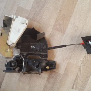 Cerradura Ford MONDEO TD ref. 93 BG 220A20 AB / 403825