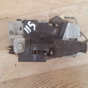 Cerradura Peugeot 307 2.0HDI delantera derecha