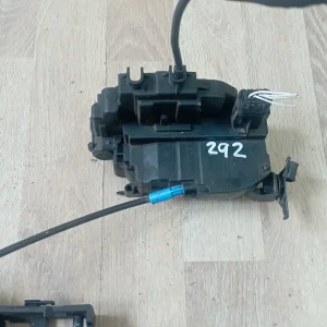 Cerradura Renault LAGUNA III trasera derecha ref. 226526