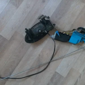 Cerradura Saab 93 2.2 delantera derecha ref. 705329