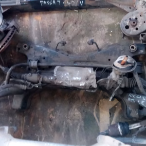 Eje / diferencial Ford FOCUS 1.8TDCI delantero