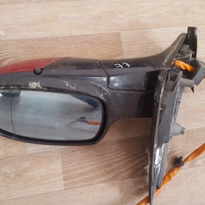 Espejo retrovisor Citroen C5 2.2HDI derecho ref. 12263040