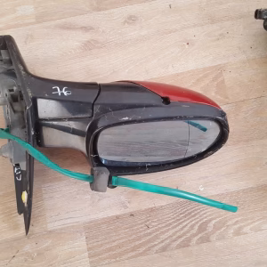 Espejo retrovisor Citroen C5 2.2HDI izquierdo ref. 12263040