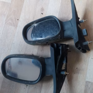 Espejo retrovisor Renault MEGANE SCENIC 1.9DTI ref. 7700431543