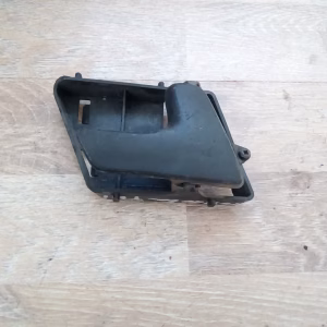 Maneta / manilla Seat CORDOBA TDI derecha ref. 6K0 837 222 C