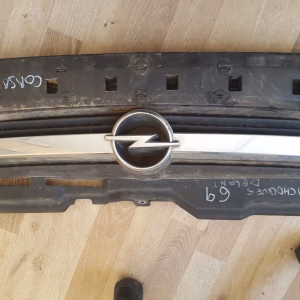 Paragolpes Opel CORSA delantero ref. 464549018