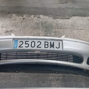 Paragolpes Opel VECTRA 2.0DTI delantero